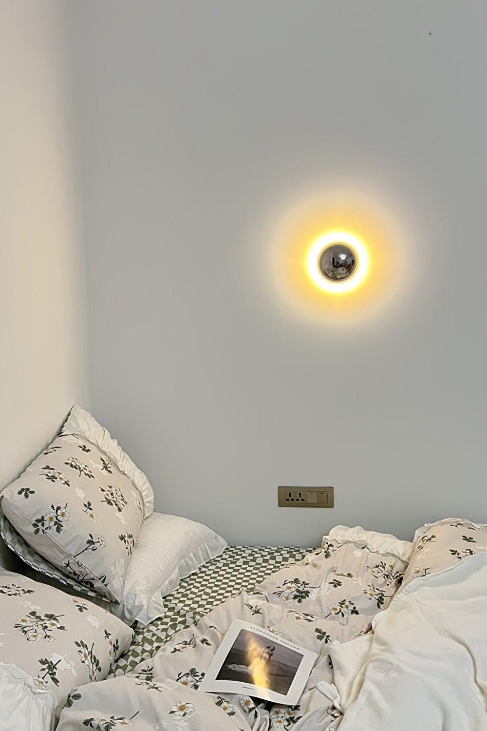 Eclipse Wall Sconce