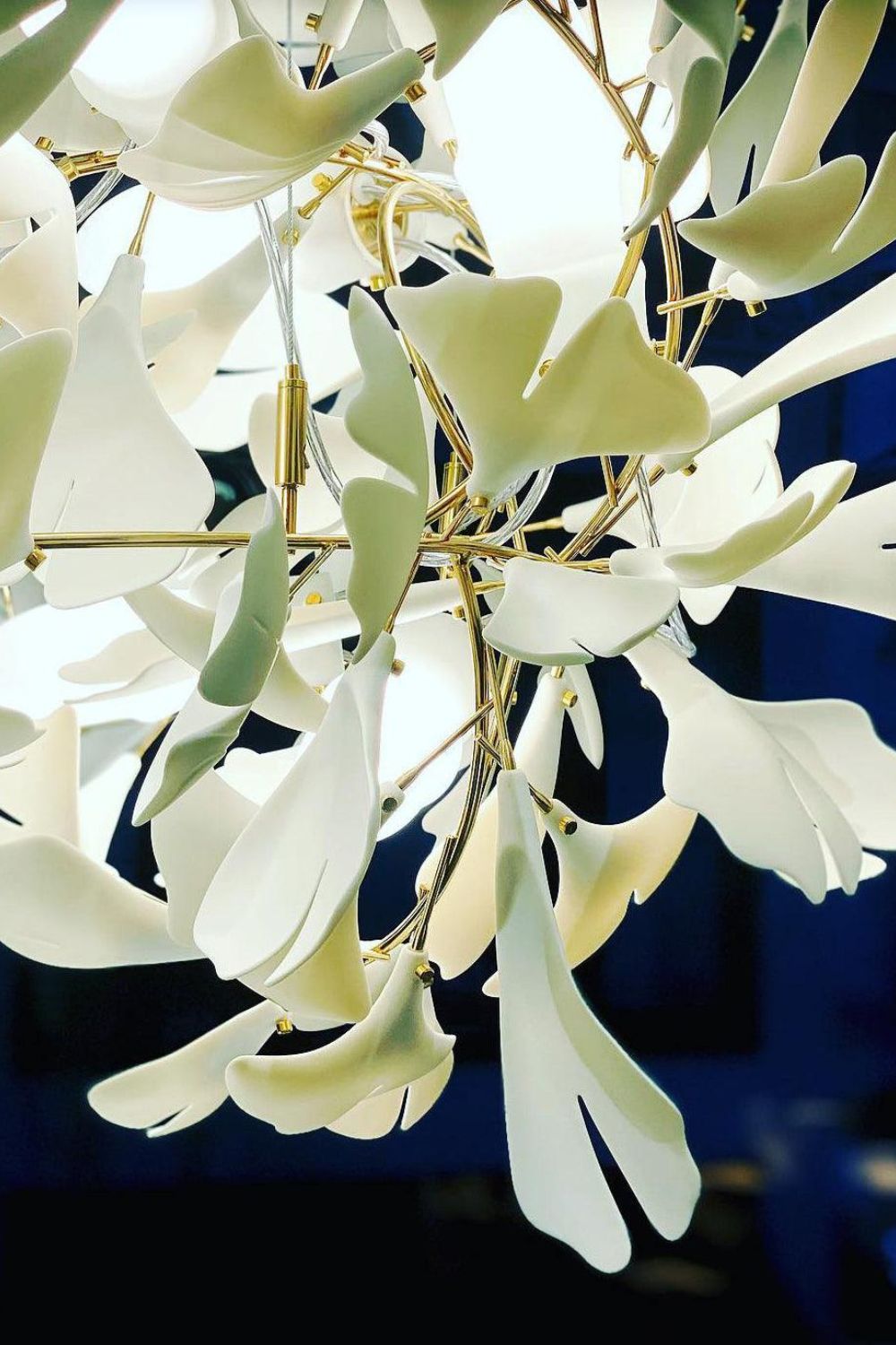 Cermaic Leaf Gingko Chandelier F
