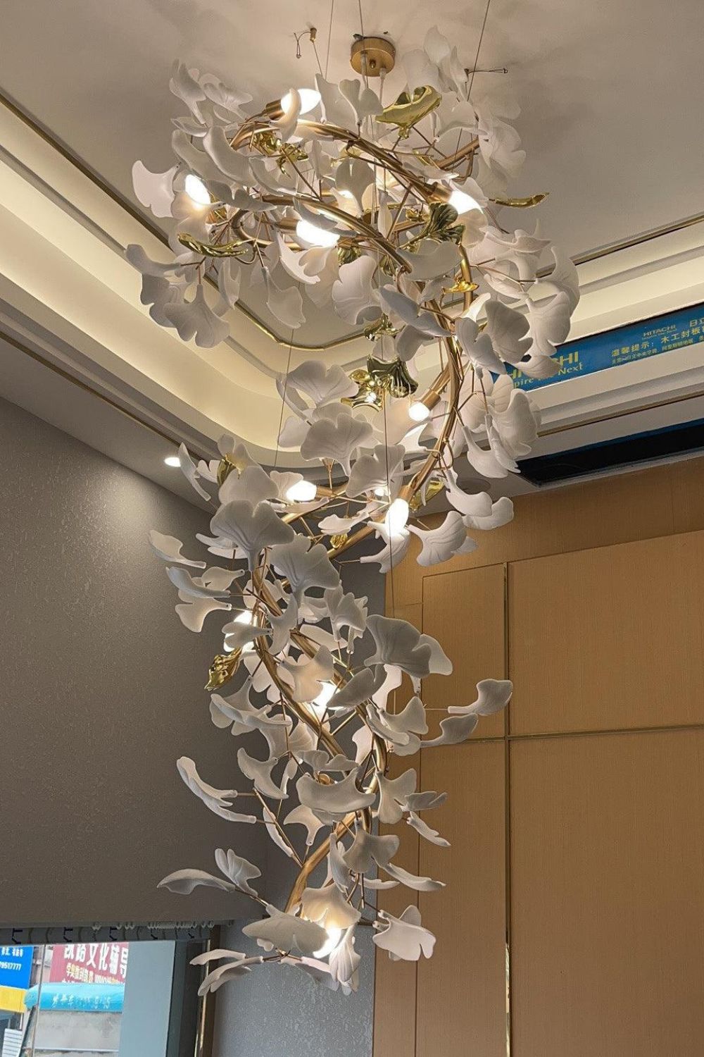 Cermaic Leaf Gingko Chandelier Q