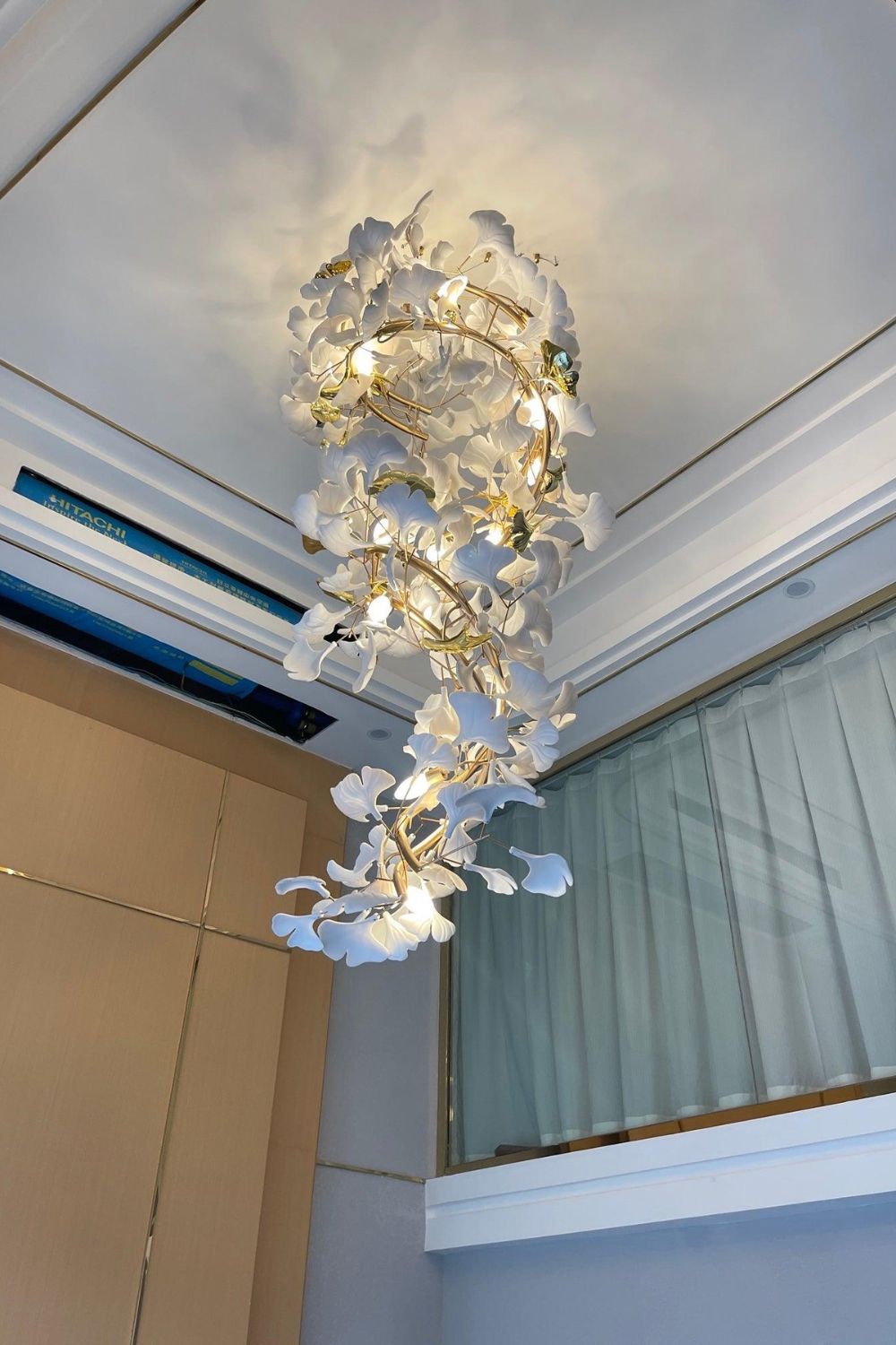 Cermaic Leaf Gingko Chandelier Q