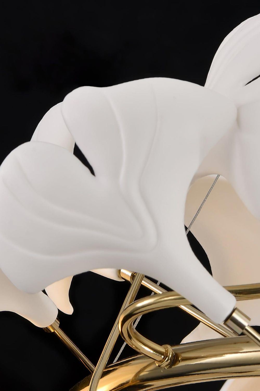 Cermaic Leaf Gingko Chandelier Q