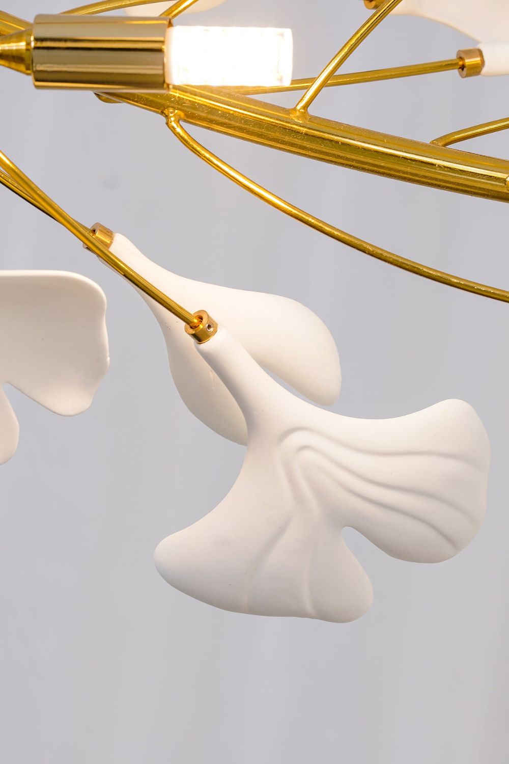 Cermaic Leaf Gingko Chandelier U