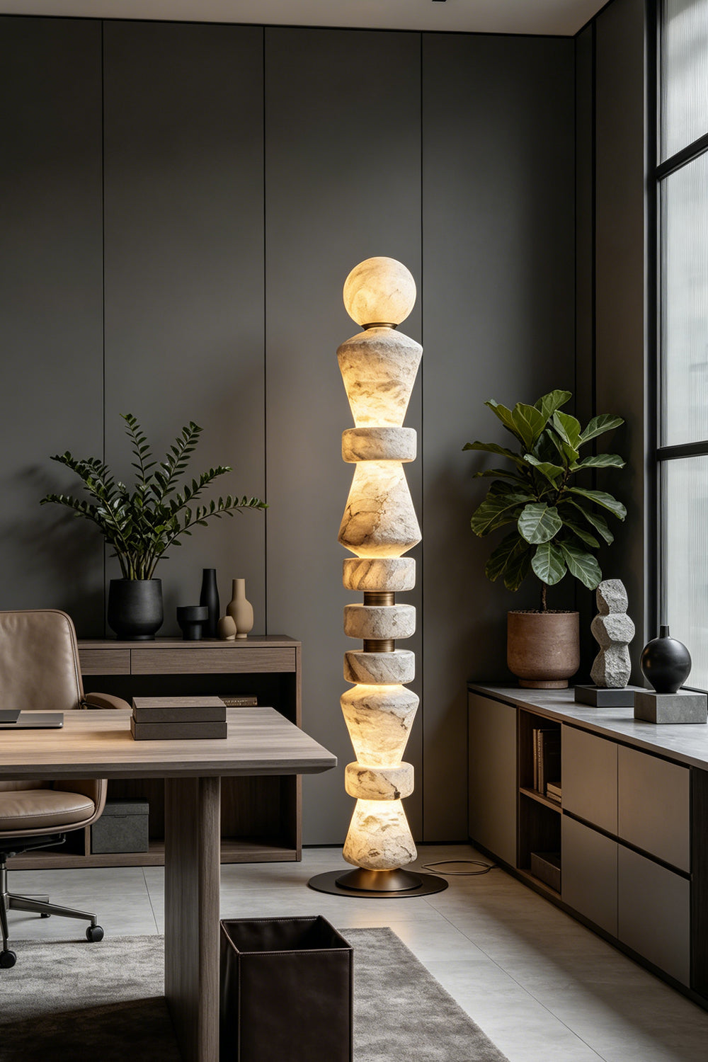 Horizon Obelisk Alabaster & Brass Floor Lamp