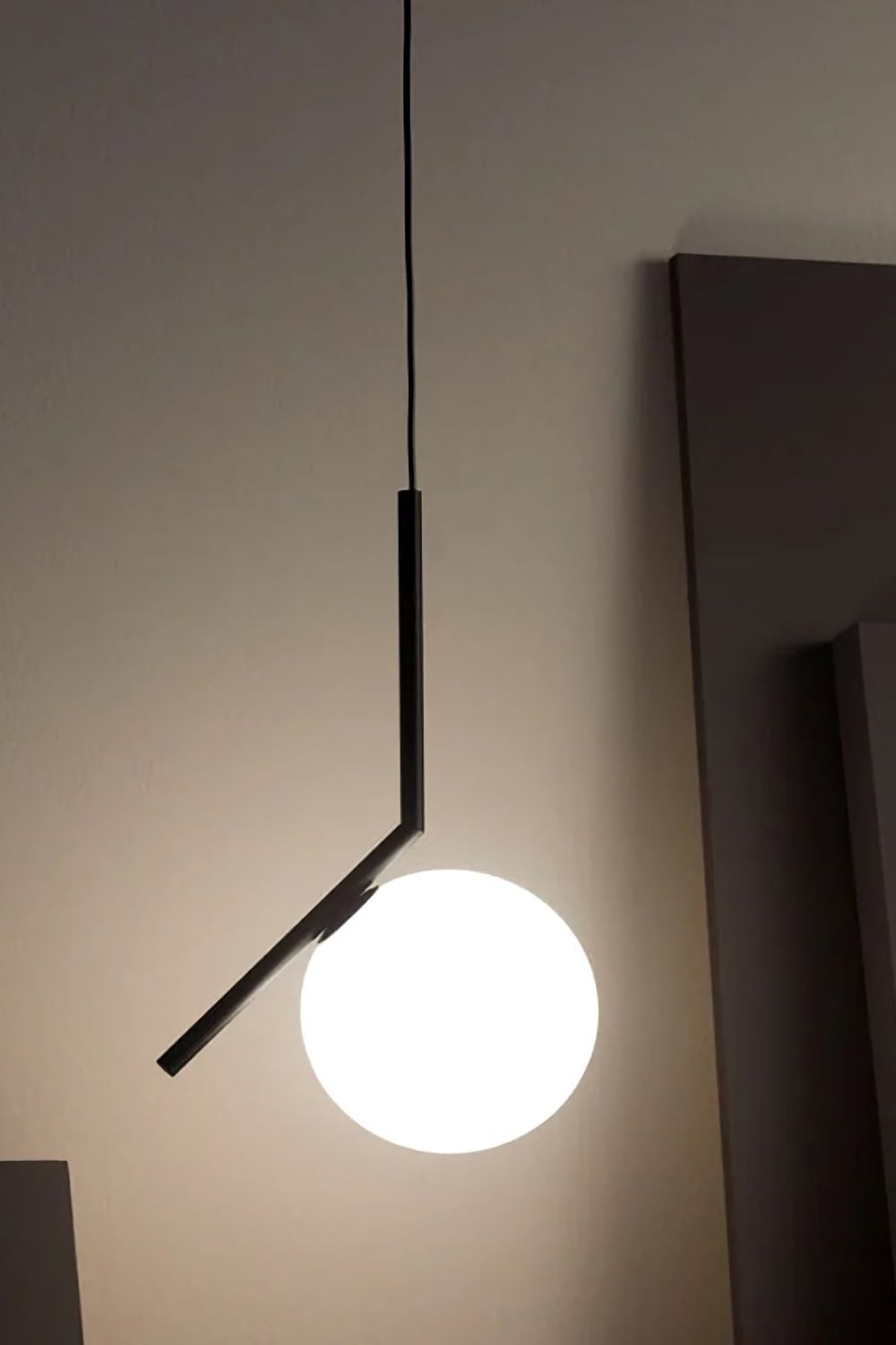 IC Pendant Light