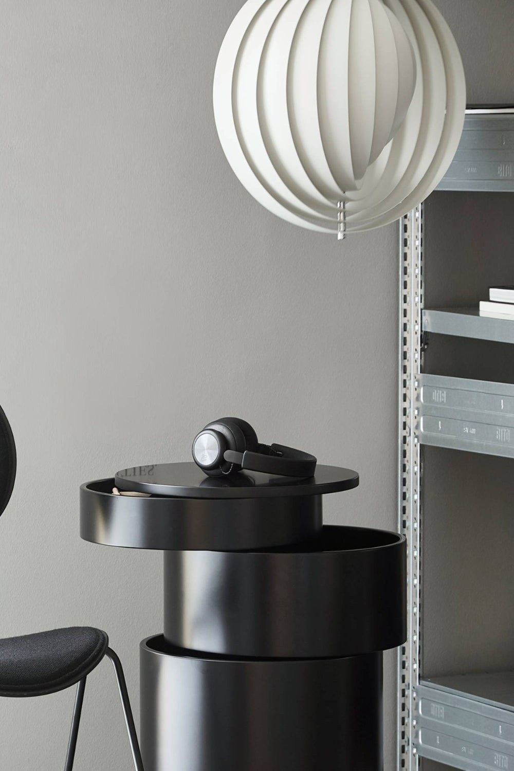 Layered Moon Pendant Lamp
