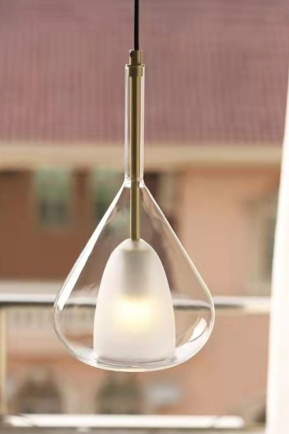 Lila Pendant Lamp