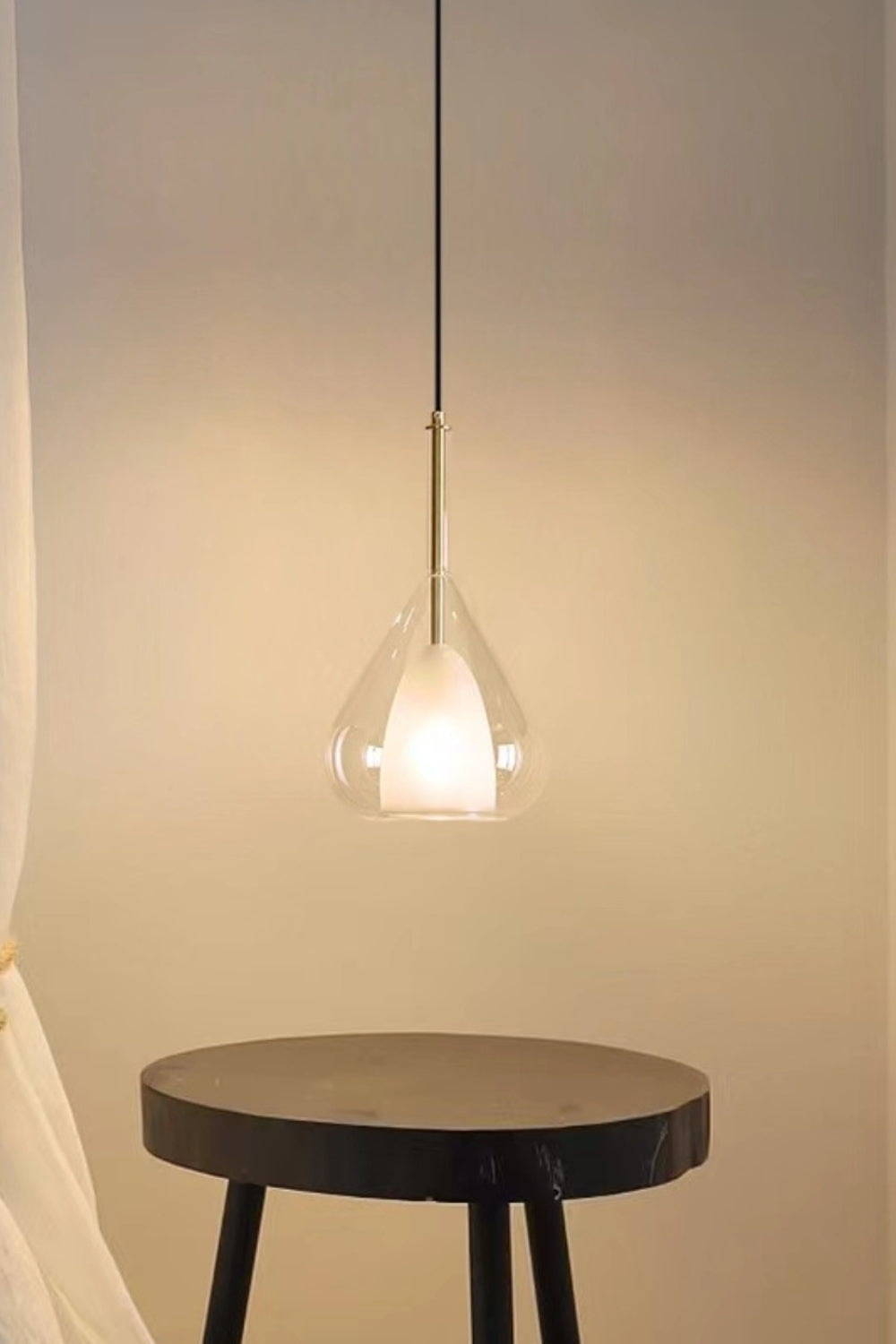 Lila Pendant Lamp
