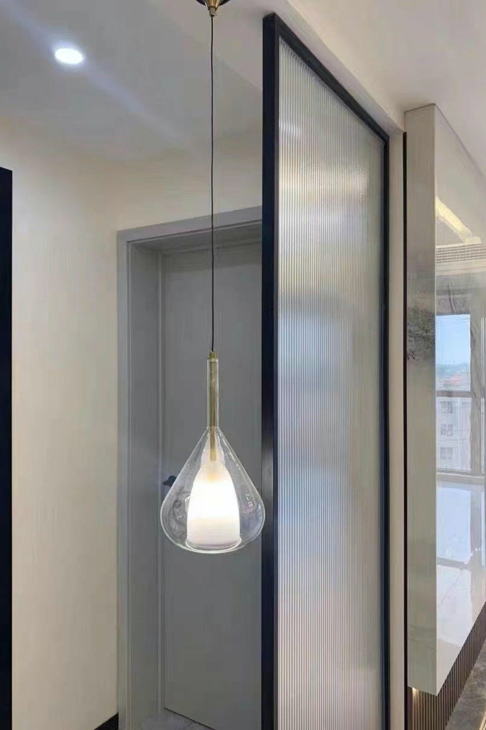 Lila Pendant Lamp