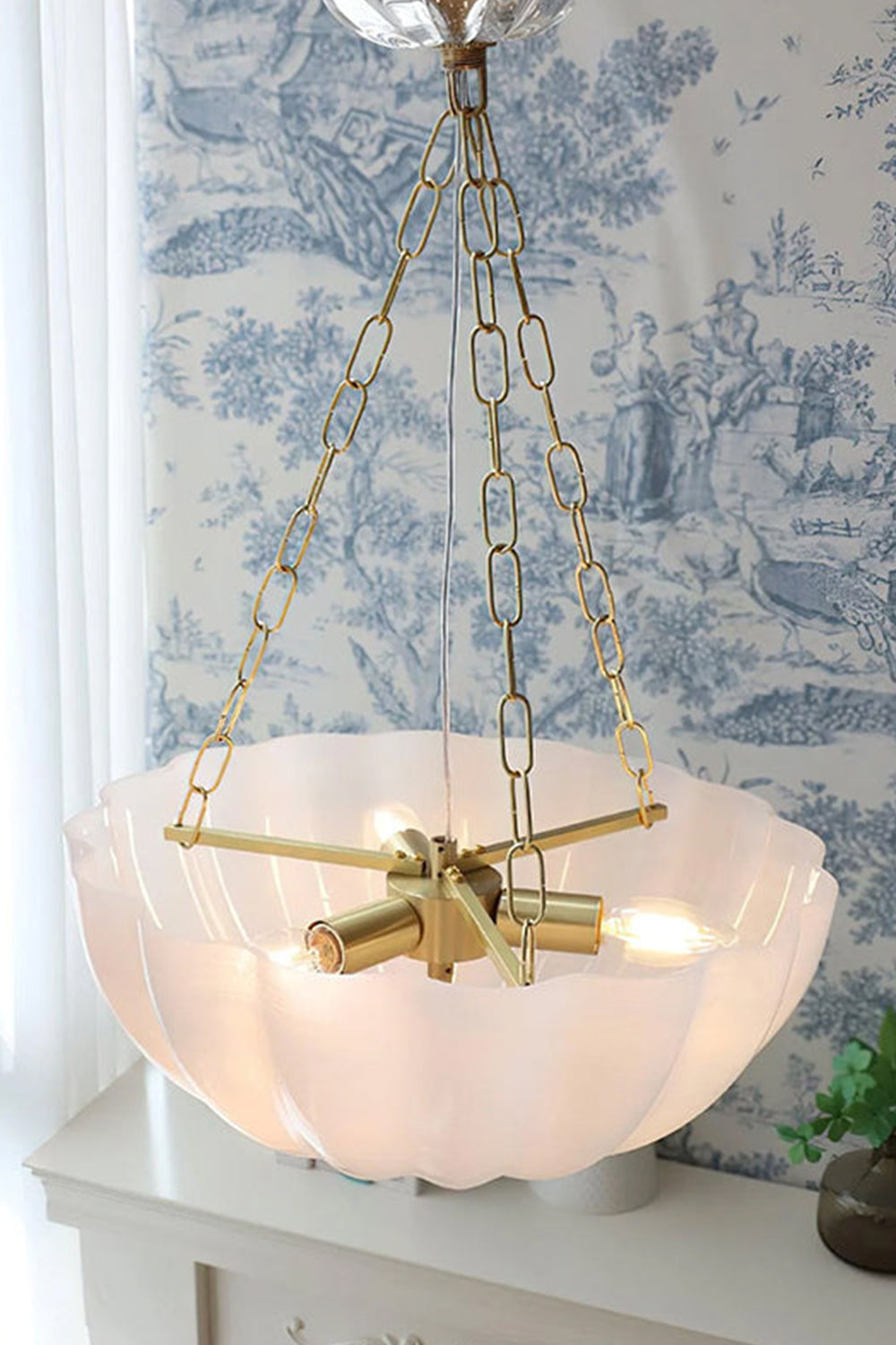 LumaGlass Chandelier