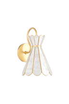 Magnolia Shell Wall Light