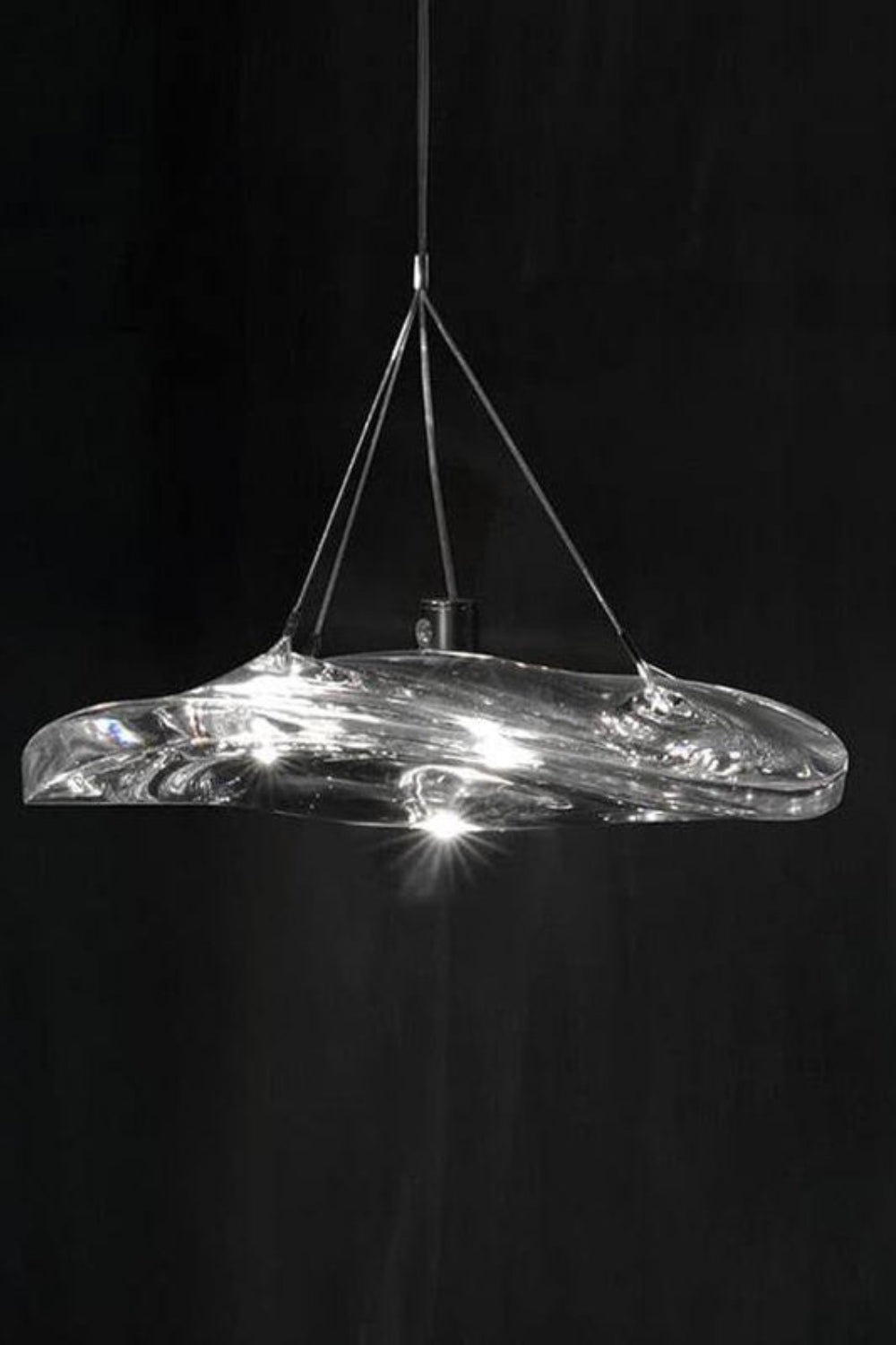 Manta Pendant Light