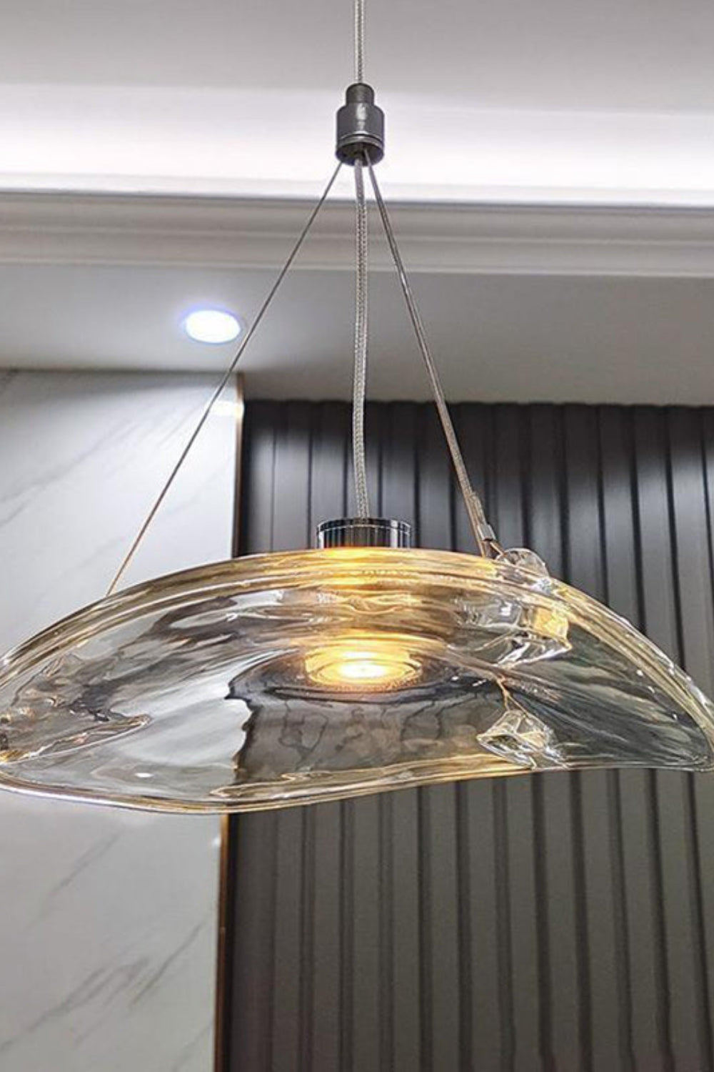 Manta Pendant Light