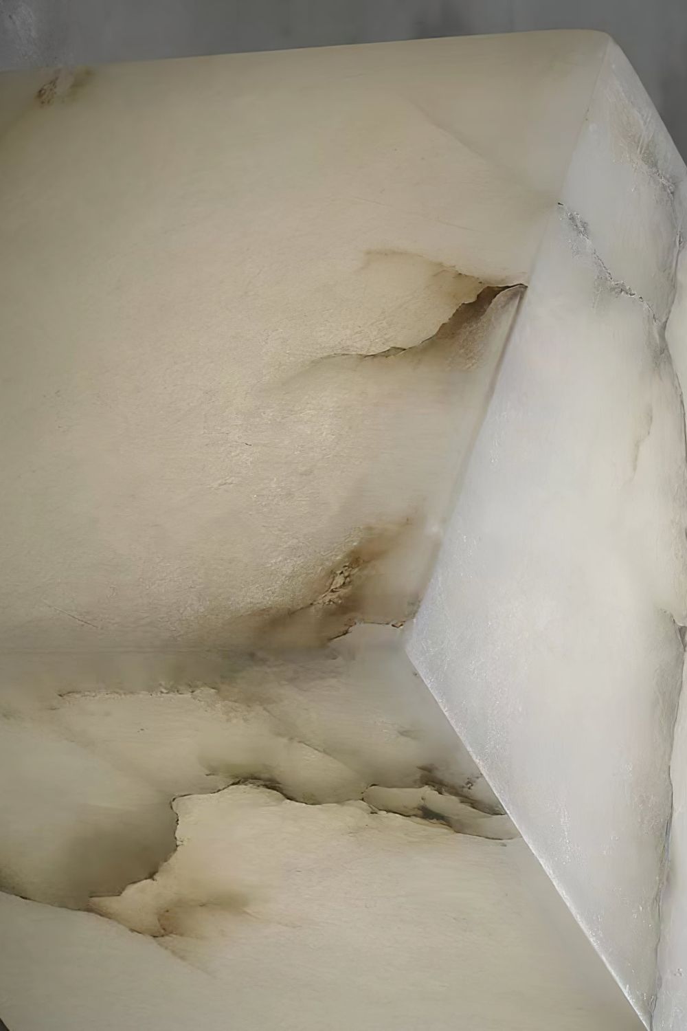 Alabaster Box Chandelier