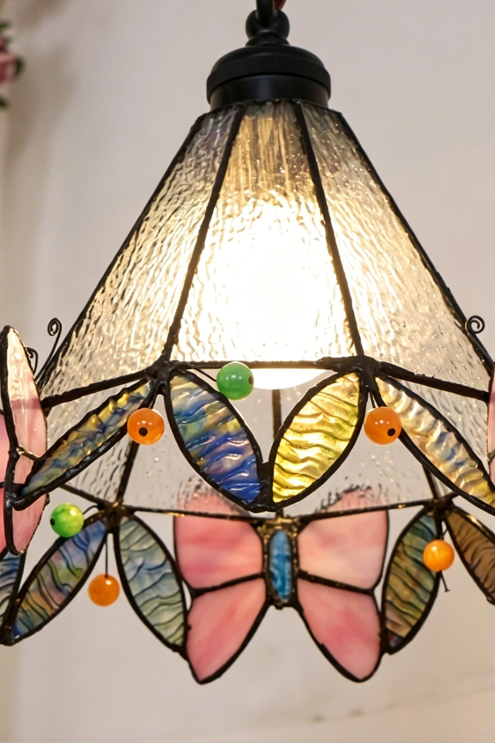 Mariposa Stained Glass Table Lamp