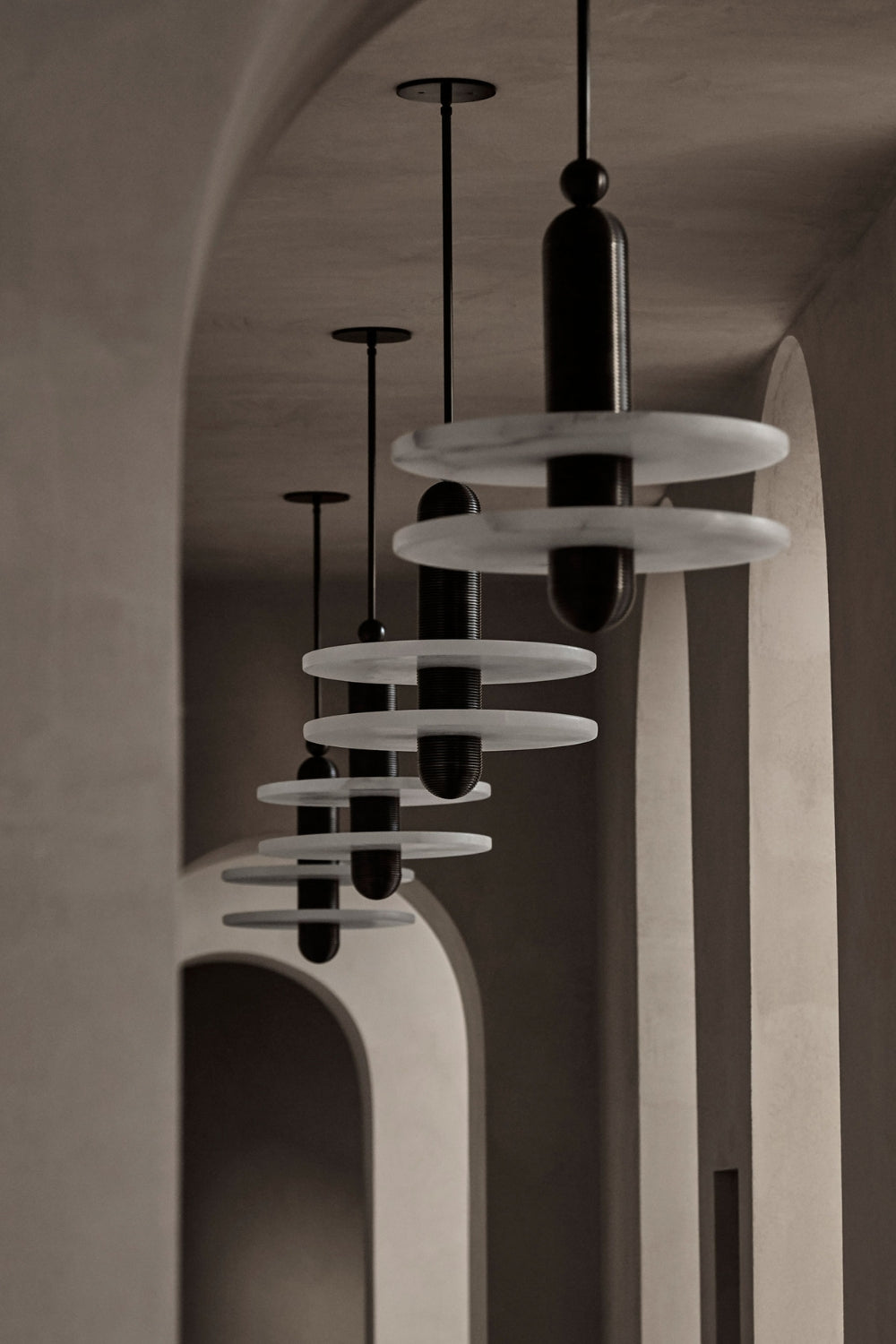 Median Mono Pendant Light