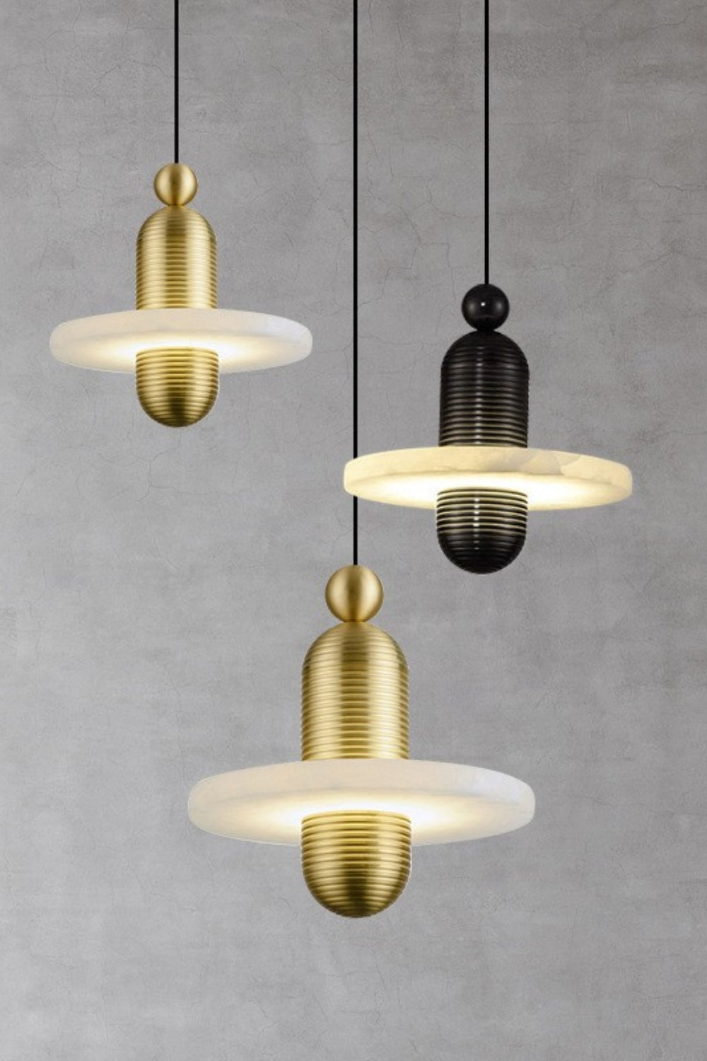Median Mono Pendant Light