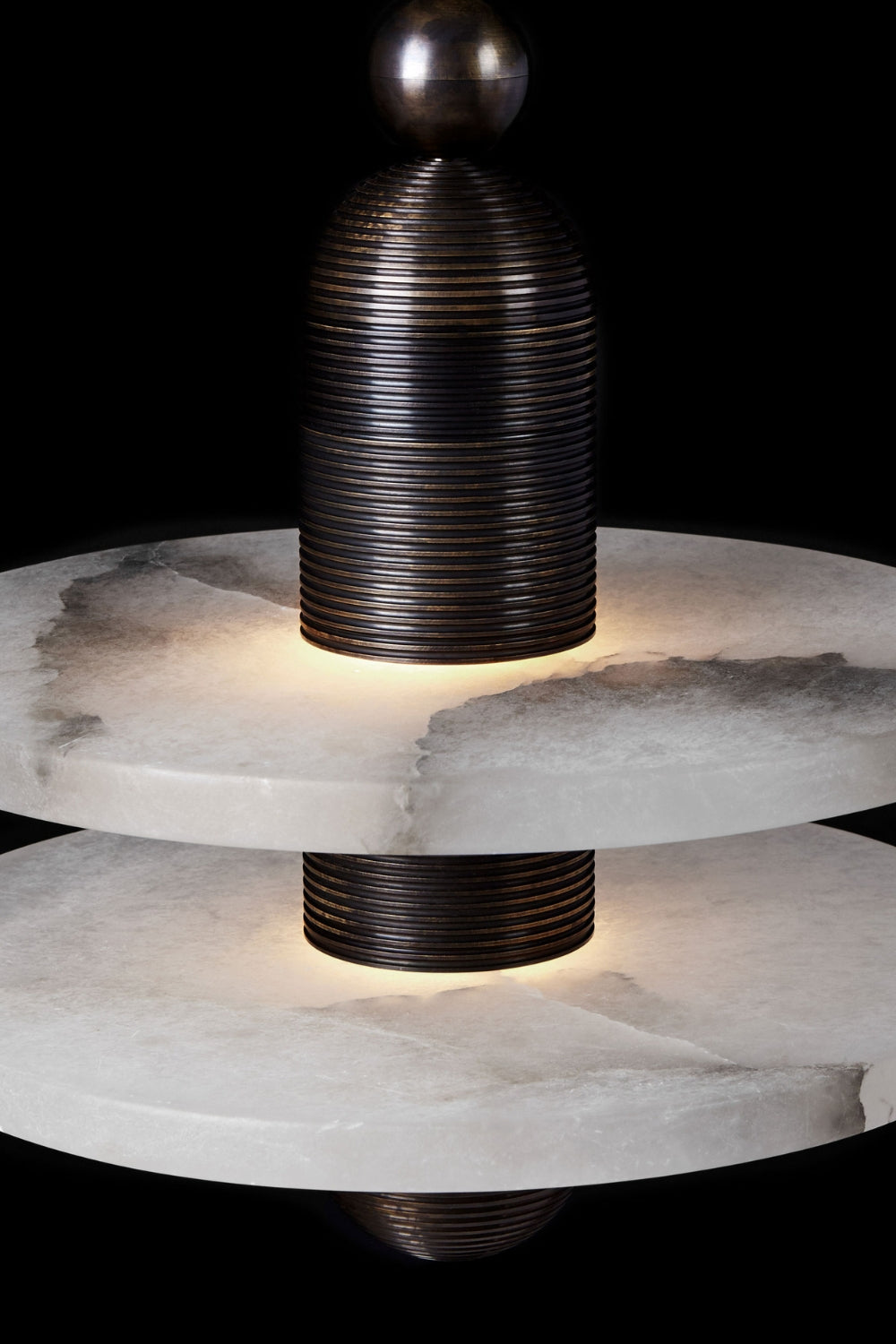 Median Mono Pendant Light