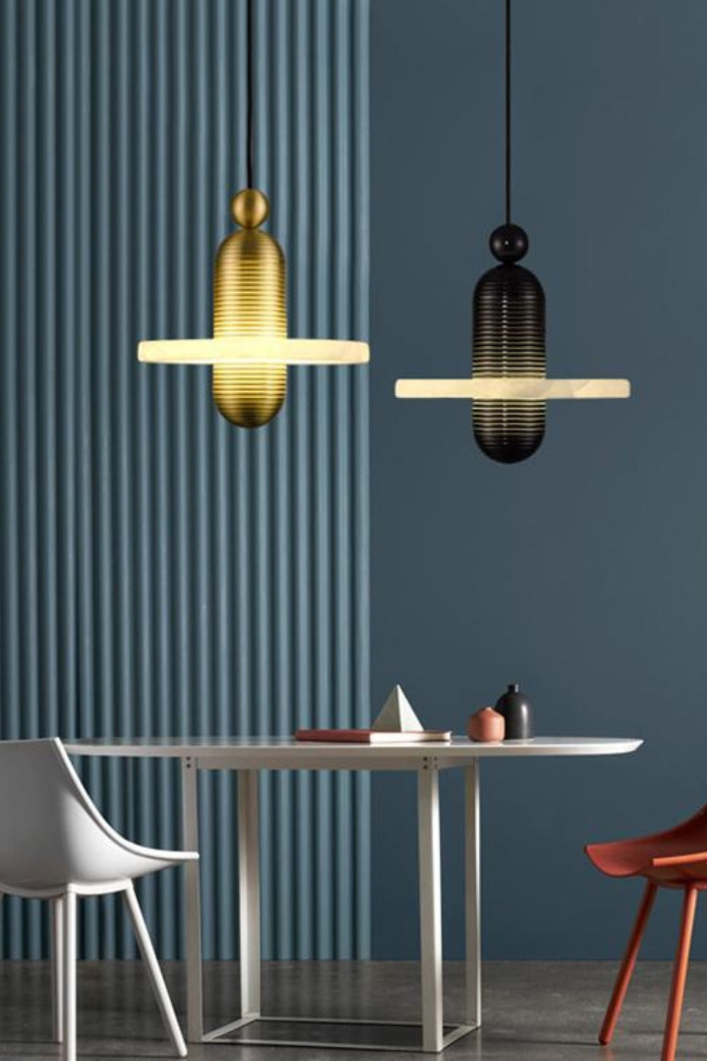 Median Mono Pendant Light