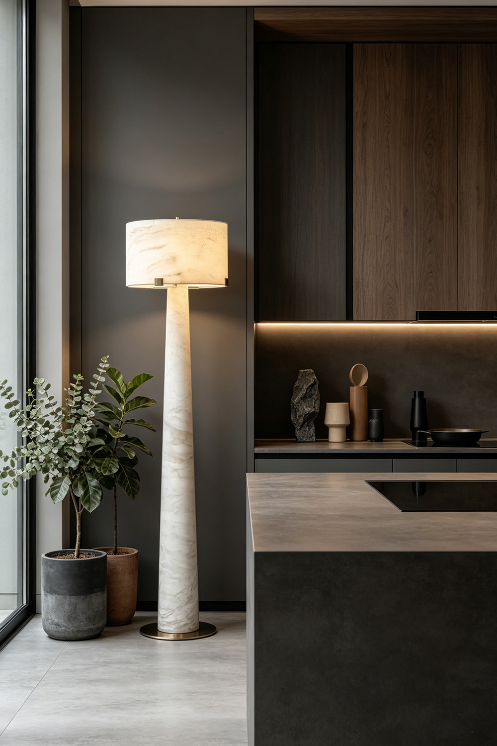 Meridian Column Alabaster Floor Lamp
