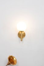 Miira Wall Light