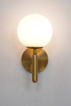 Miira Wall Light