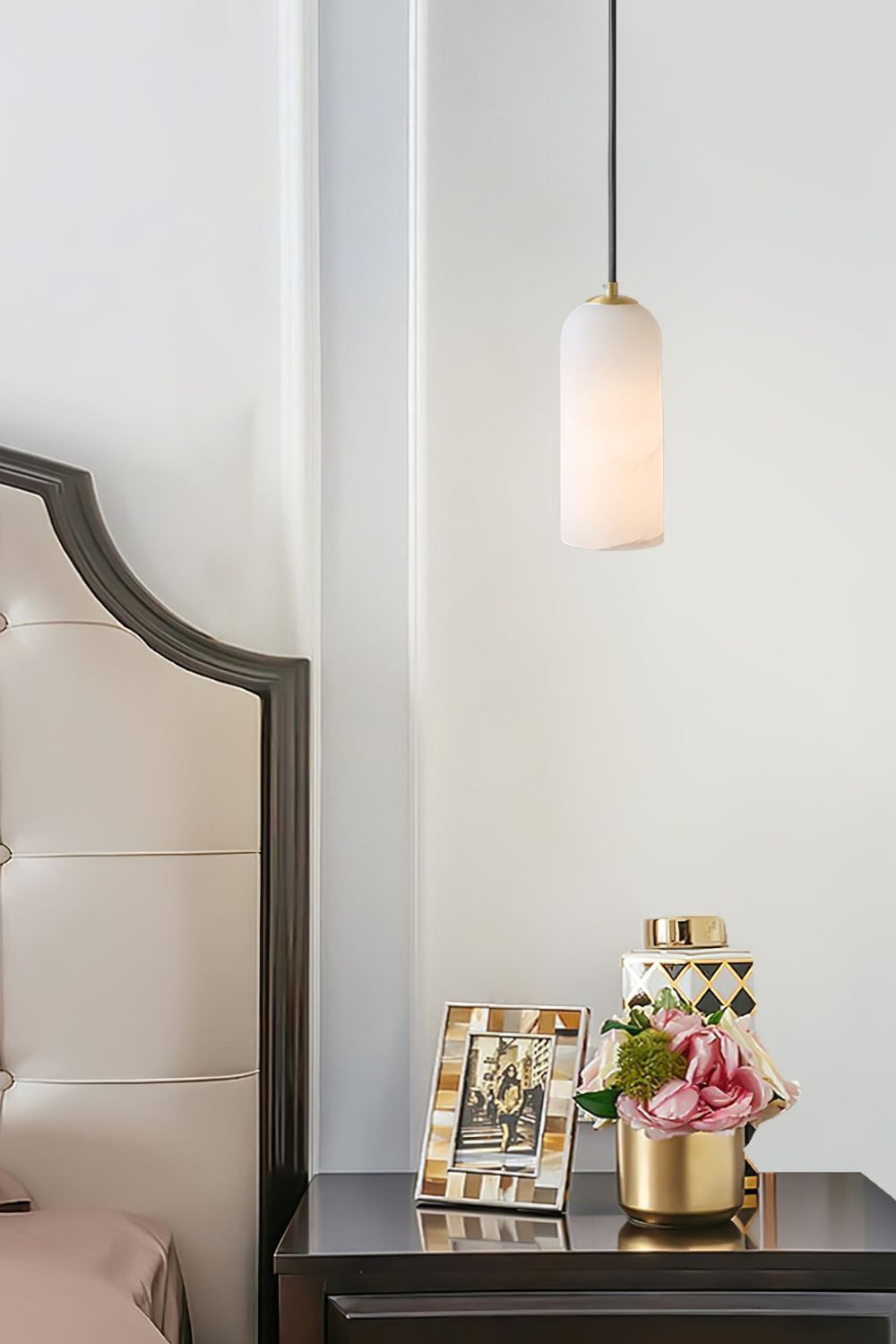 Monty Pendant Lamp