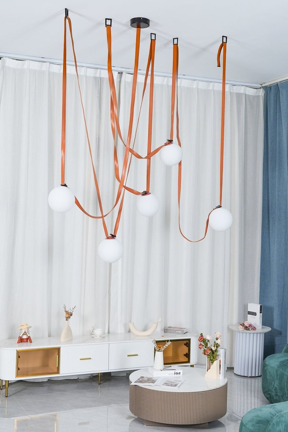Multiple Belt Art Pendant Light