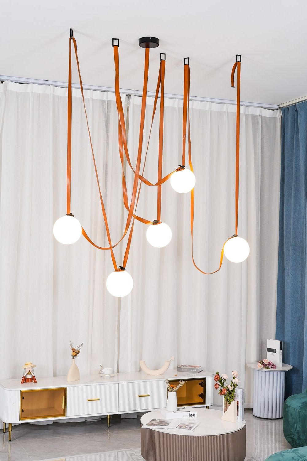 Multiple Belt Art Pendant Light