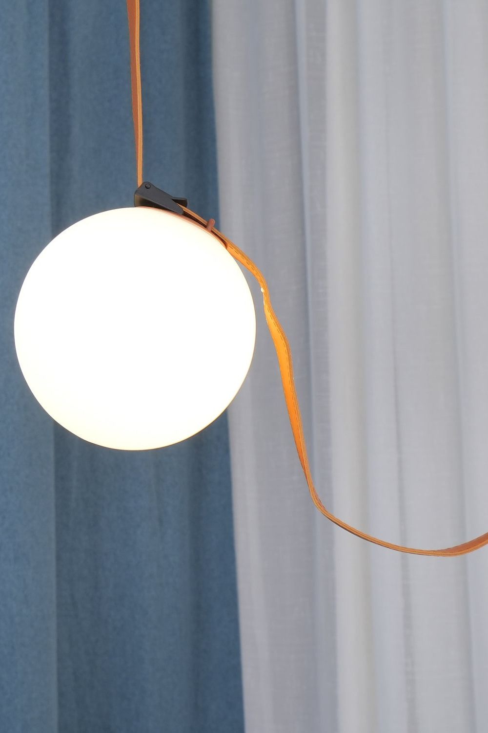 Multiple Belt Art Pendant Light