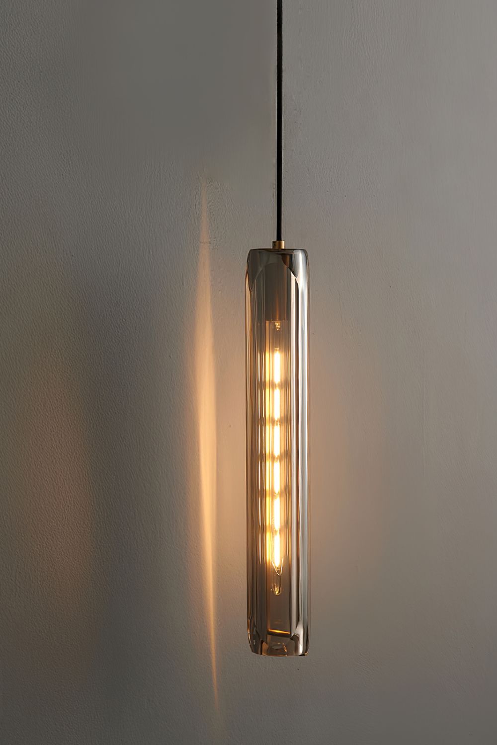 Neva 3 Minimalist Pendant Light