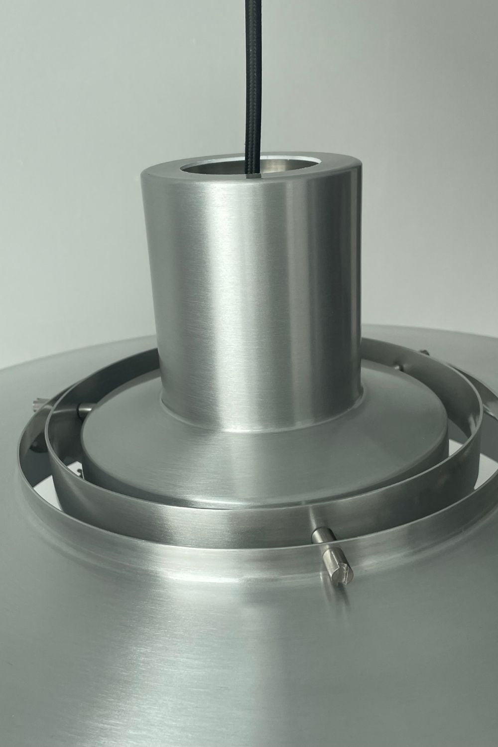 P376 Pendant Light