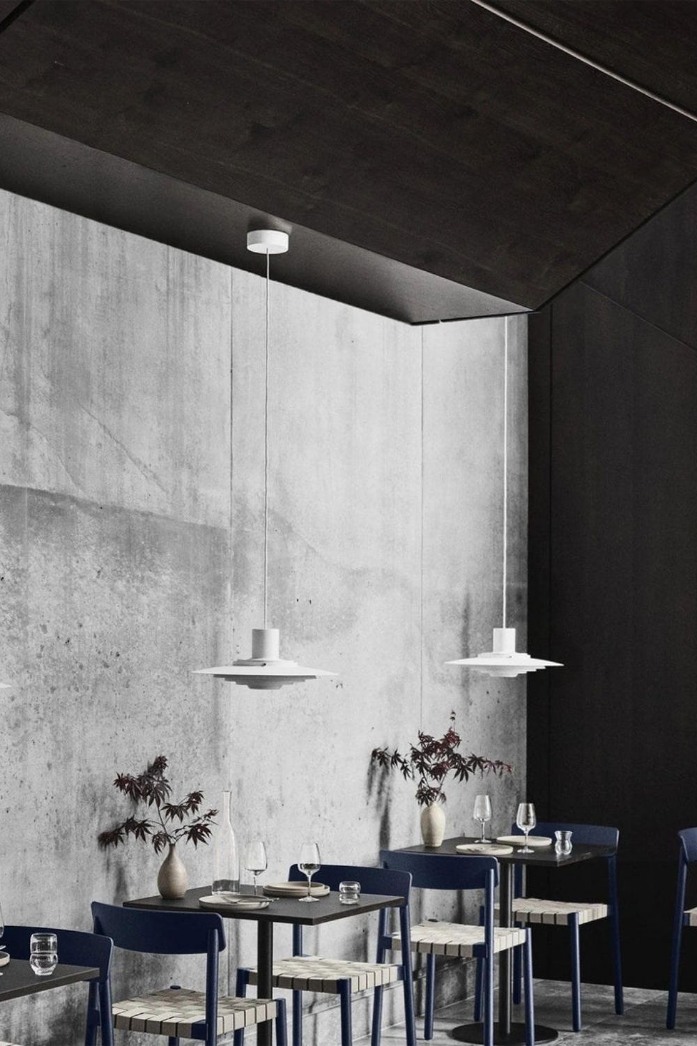 P376 Pendant Light