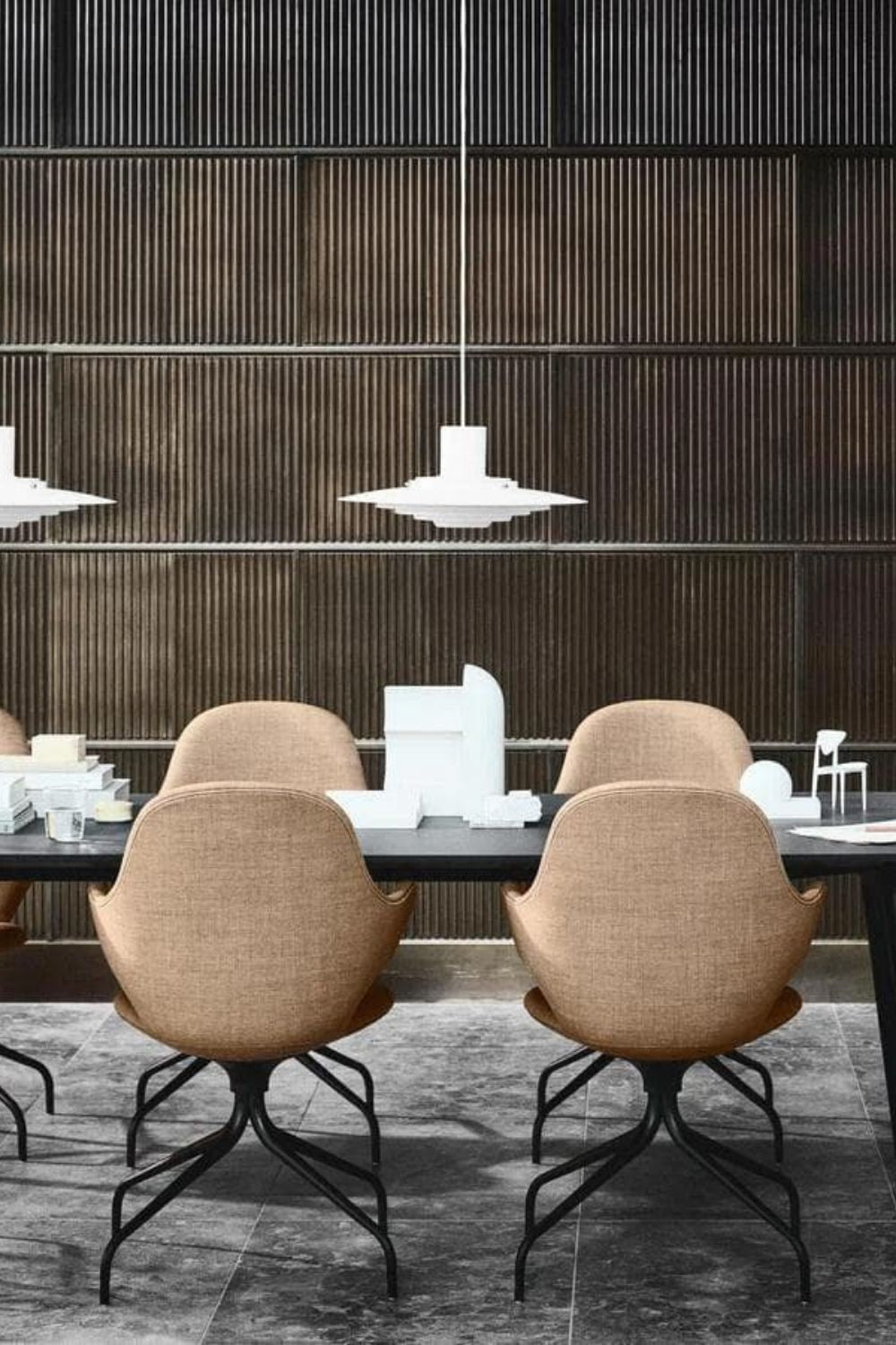 P376 Pendant Light