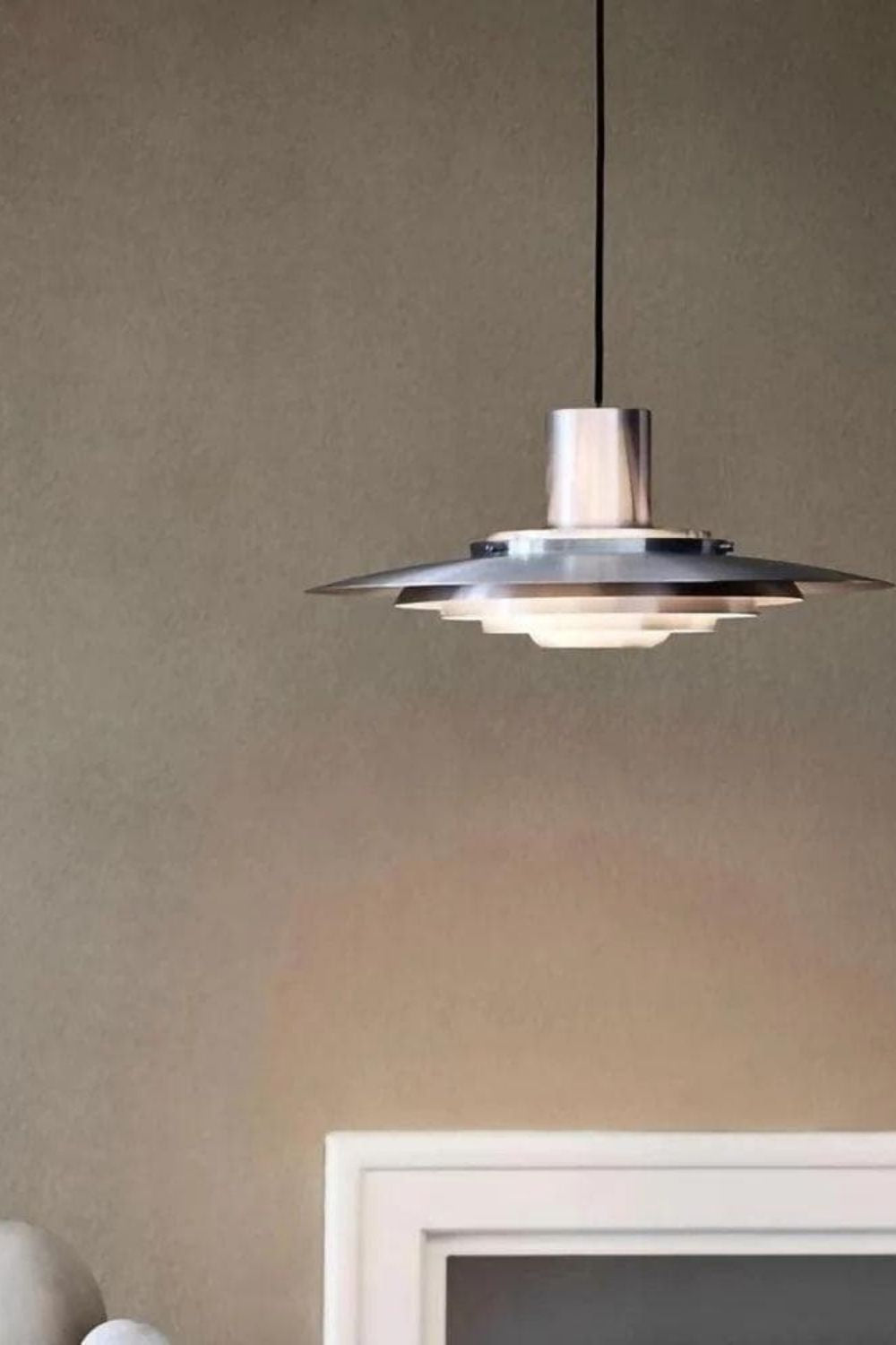 P376 Pendant Light