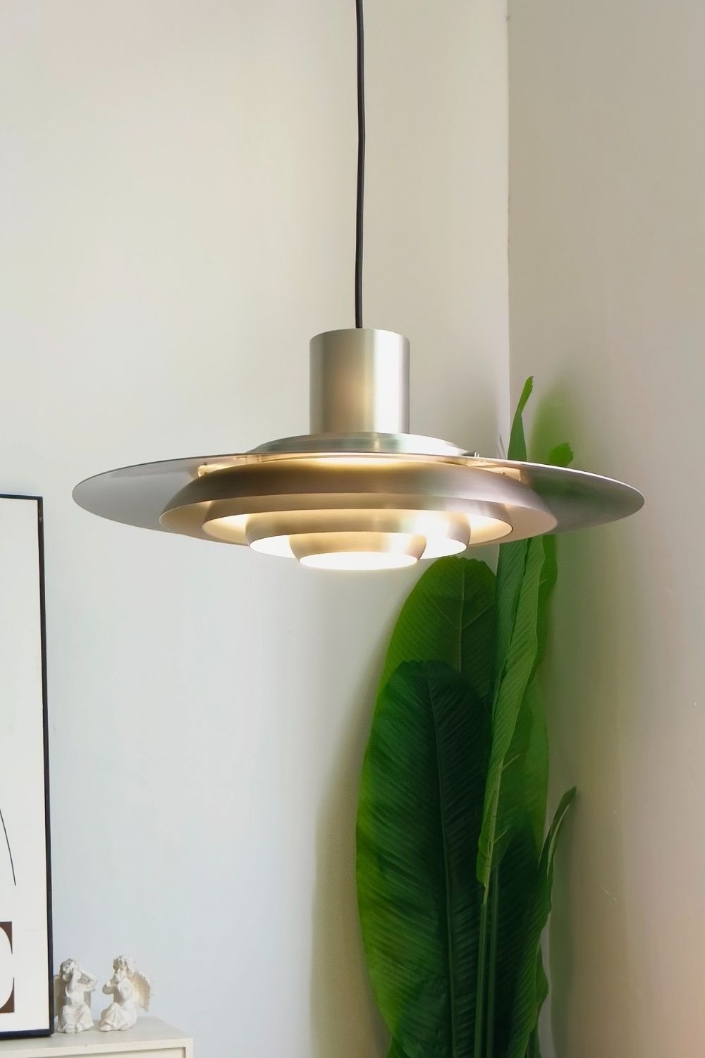 P376 Pendant Light