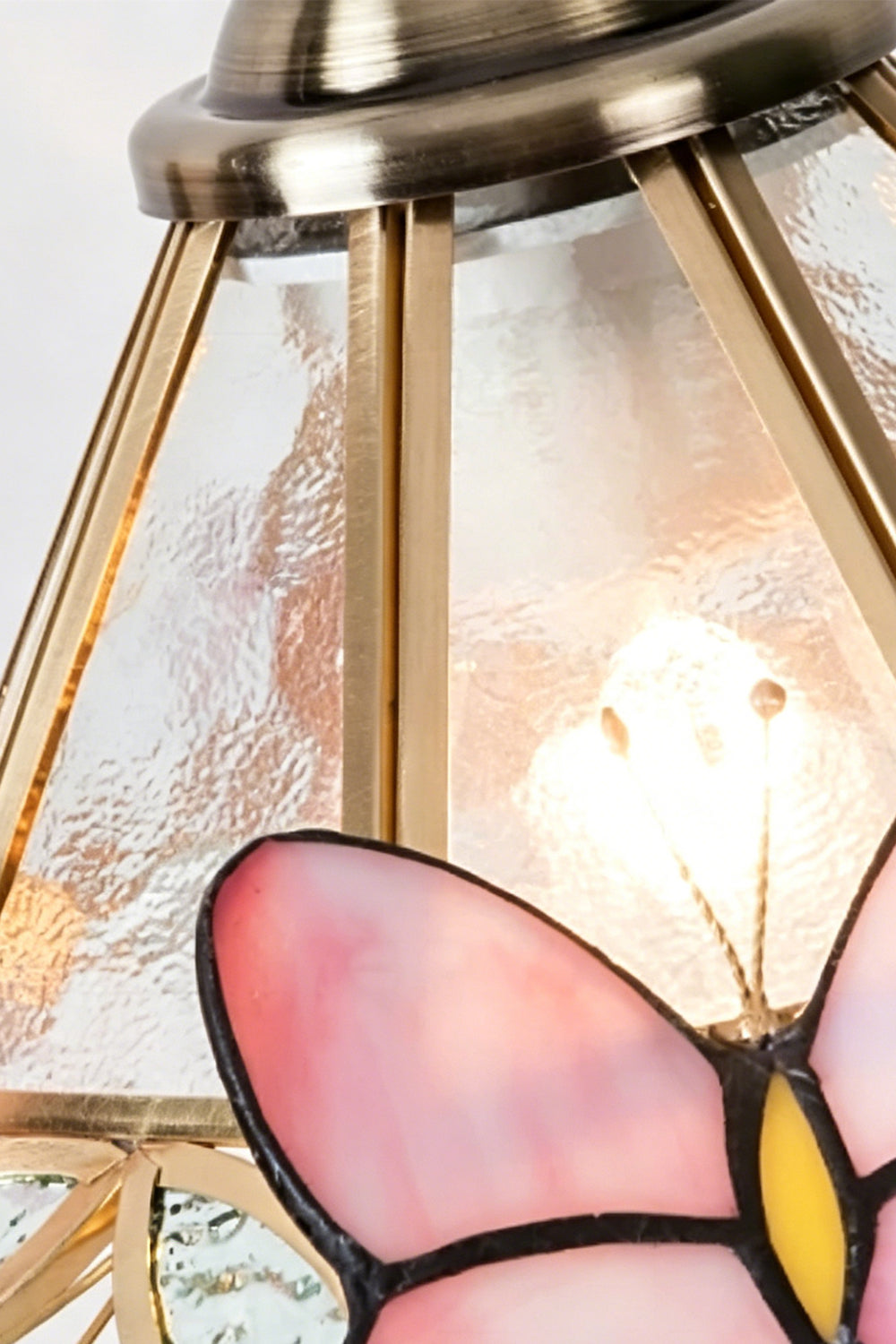 Papillon Heirloom Stained Table Lamp