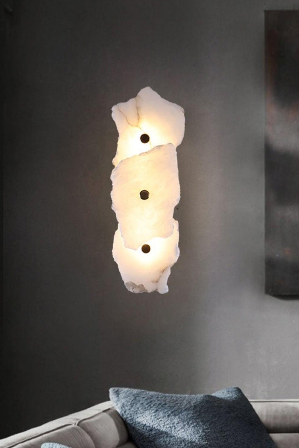 Petra Wall Lamp