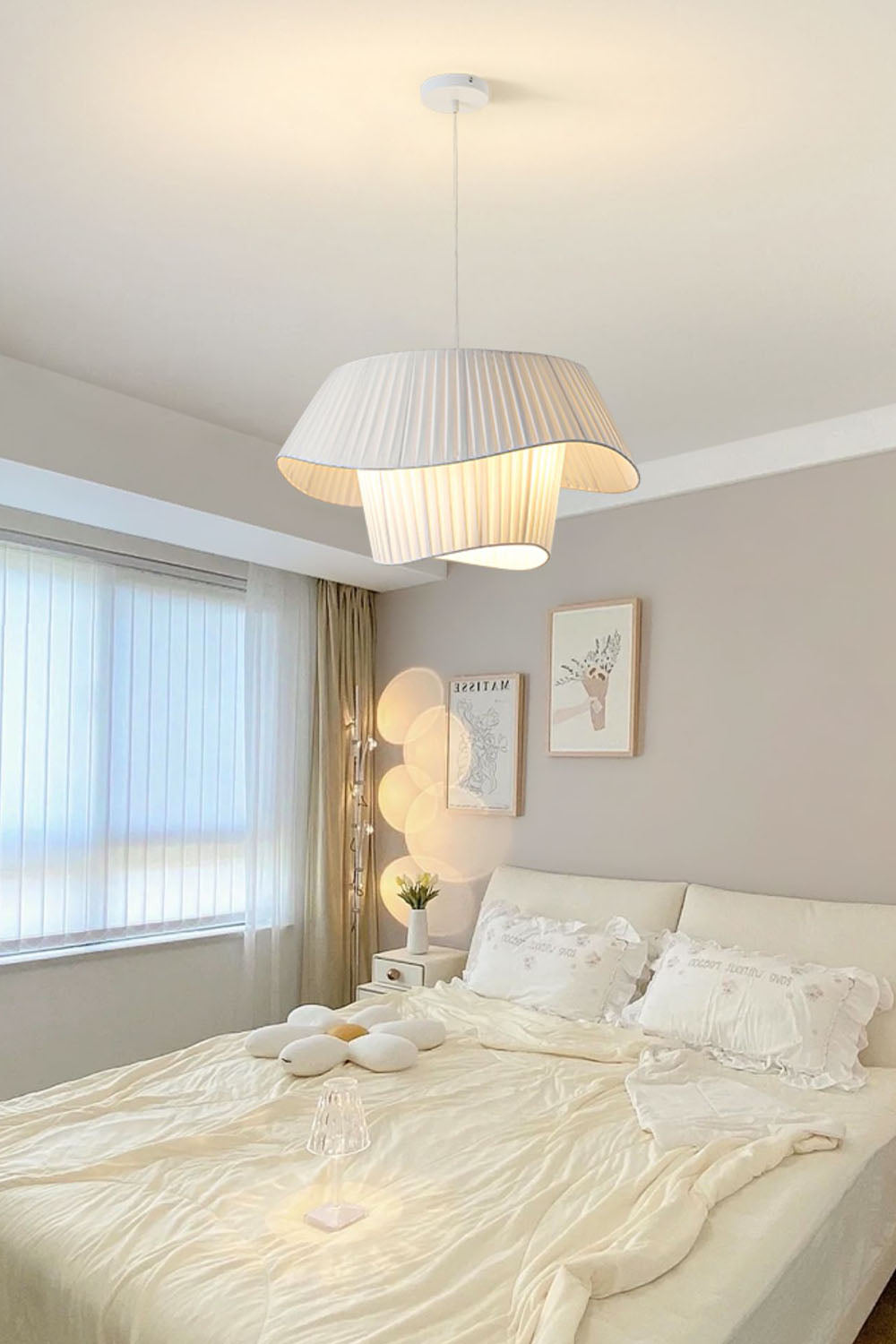 Renée Pendant Lamp