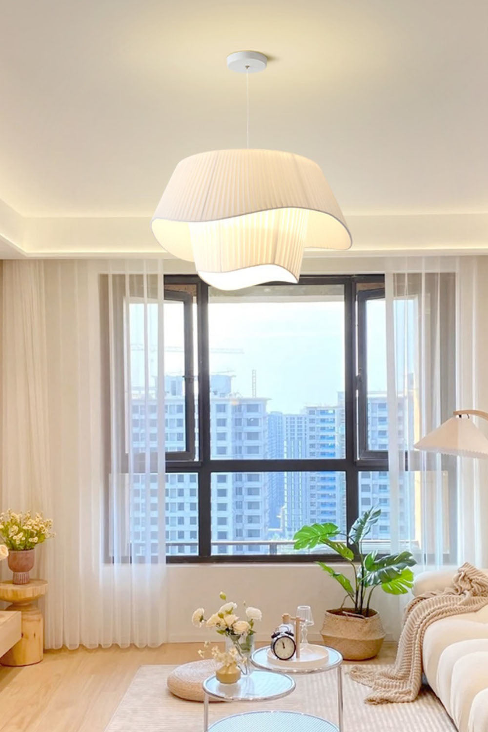 Renée Pendant Lamp