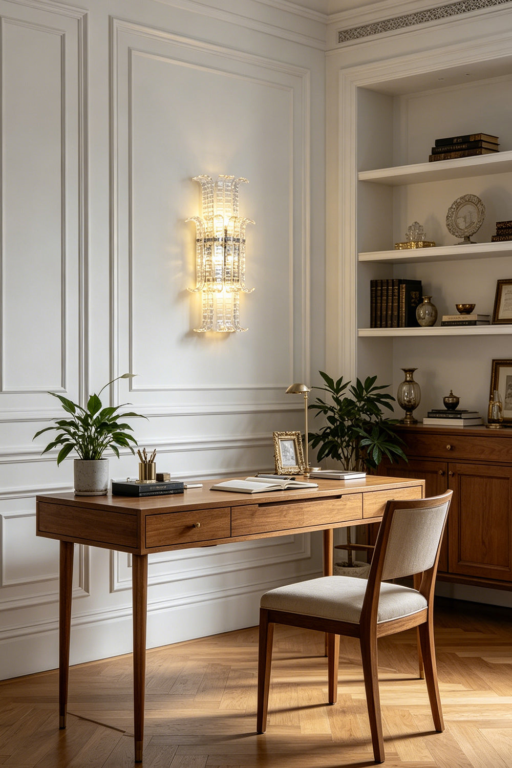 Ribbed Glass Ribbon Wall Light