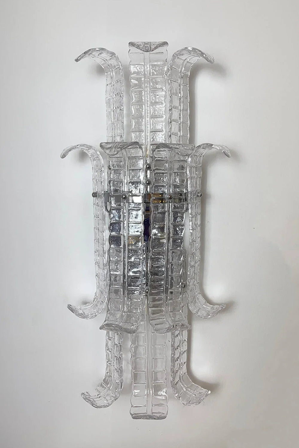 Ribbed Glass Ribbon Wall Light