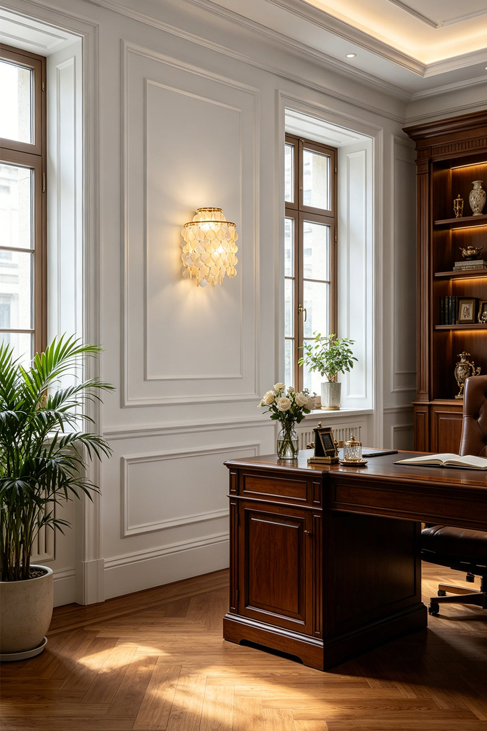 Shell Cascading Wall Light