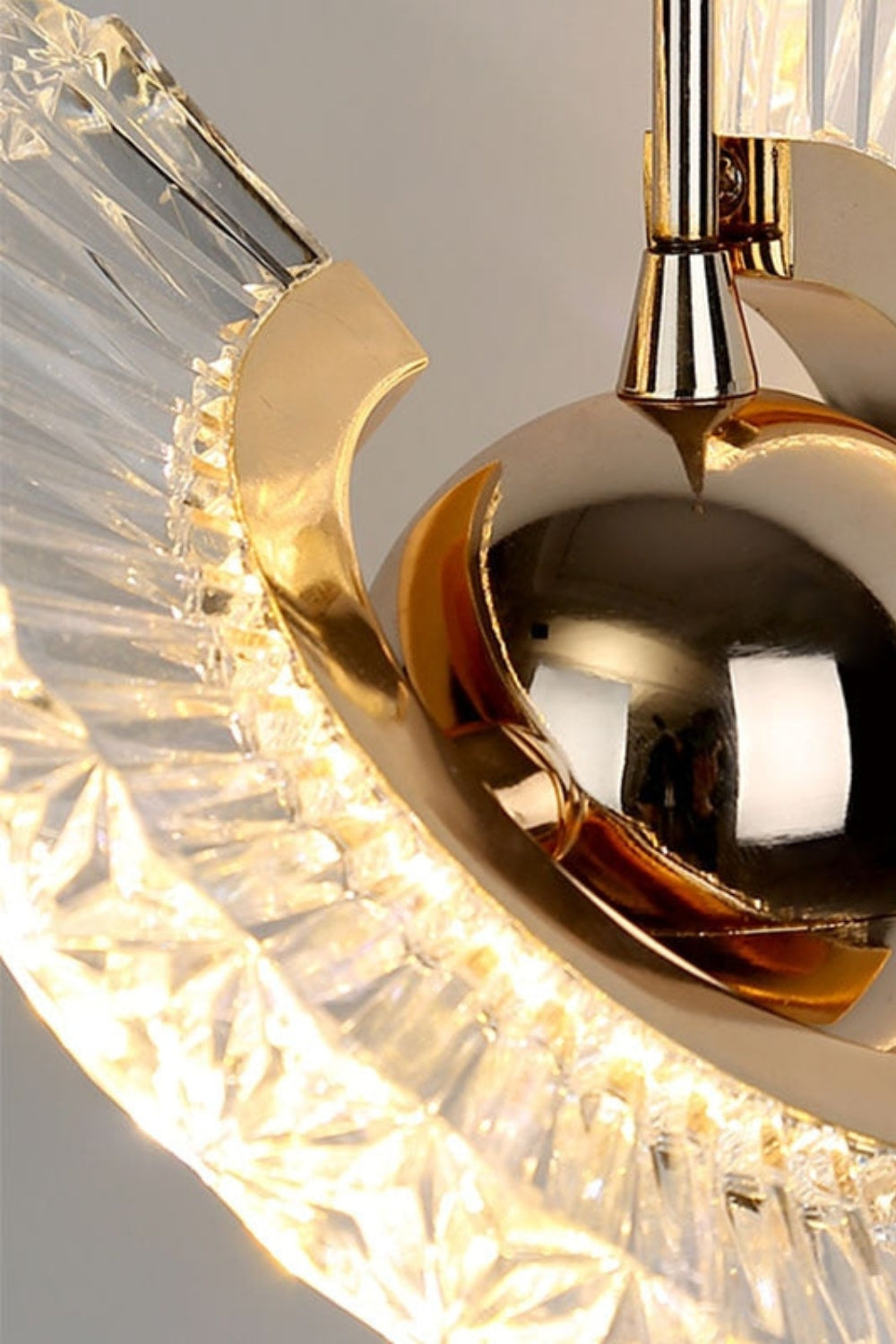 UFO Acrylic Pendant Light