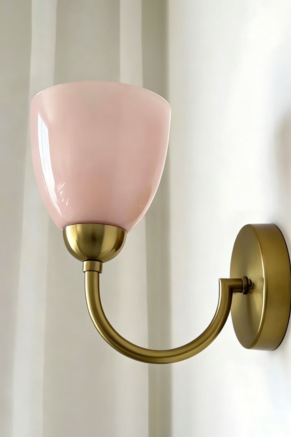 Veil Curve Glass Wall Lamp