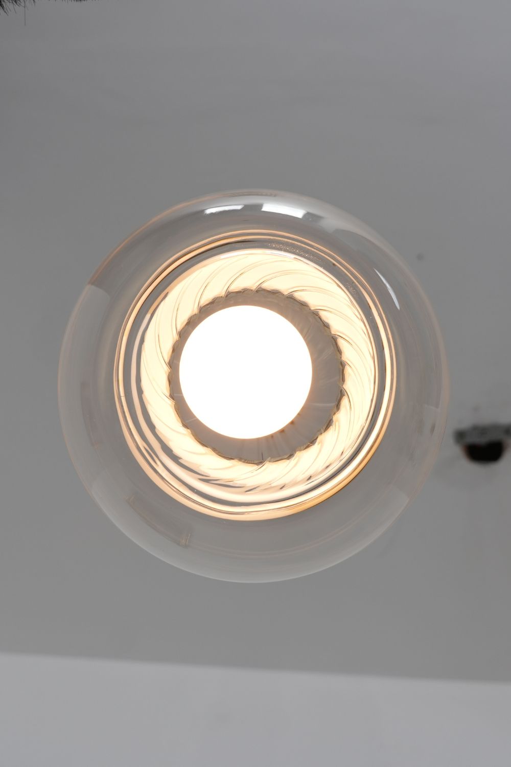 Wave Pendant Light