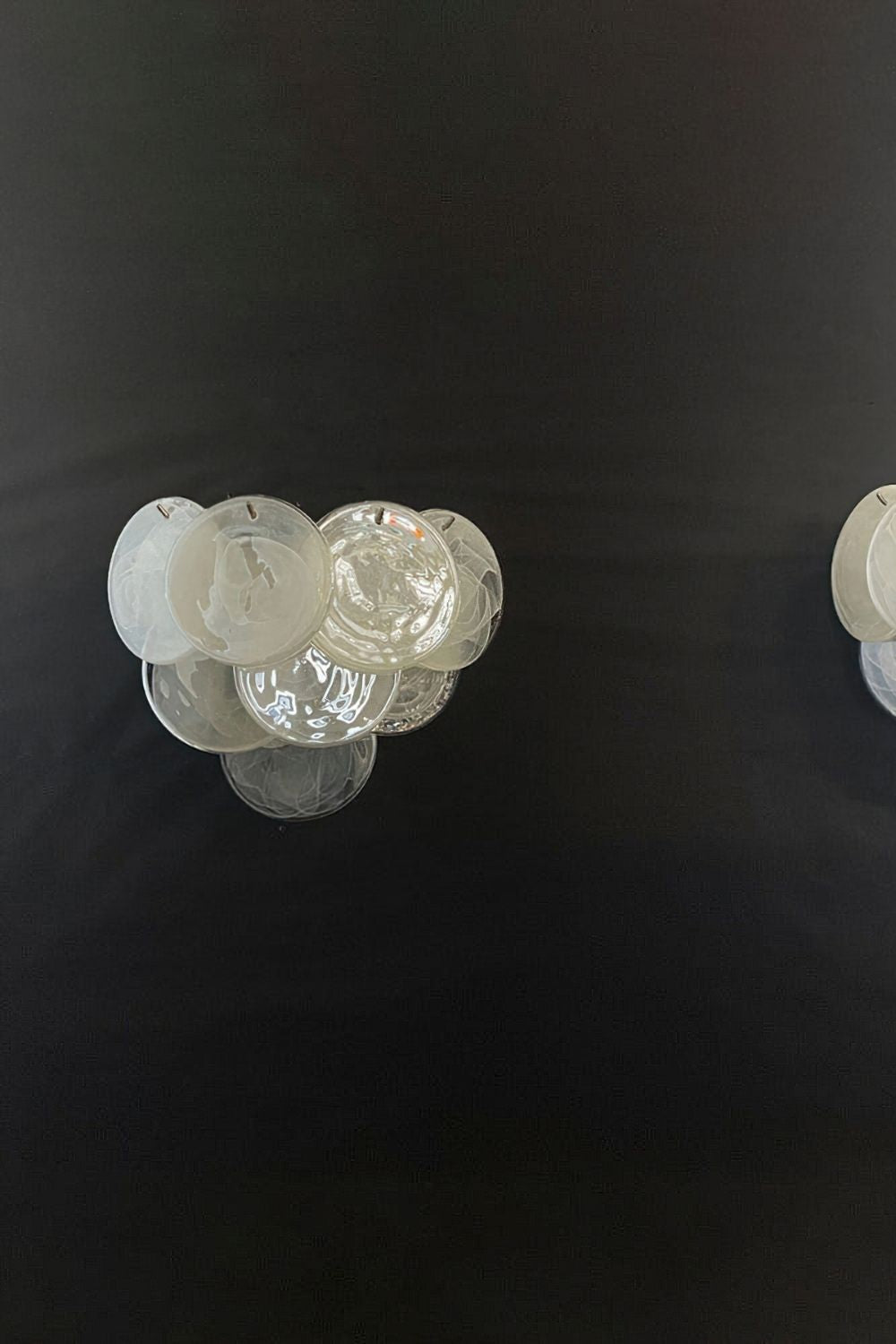 White Art Glass Discs Wall Lamp