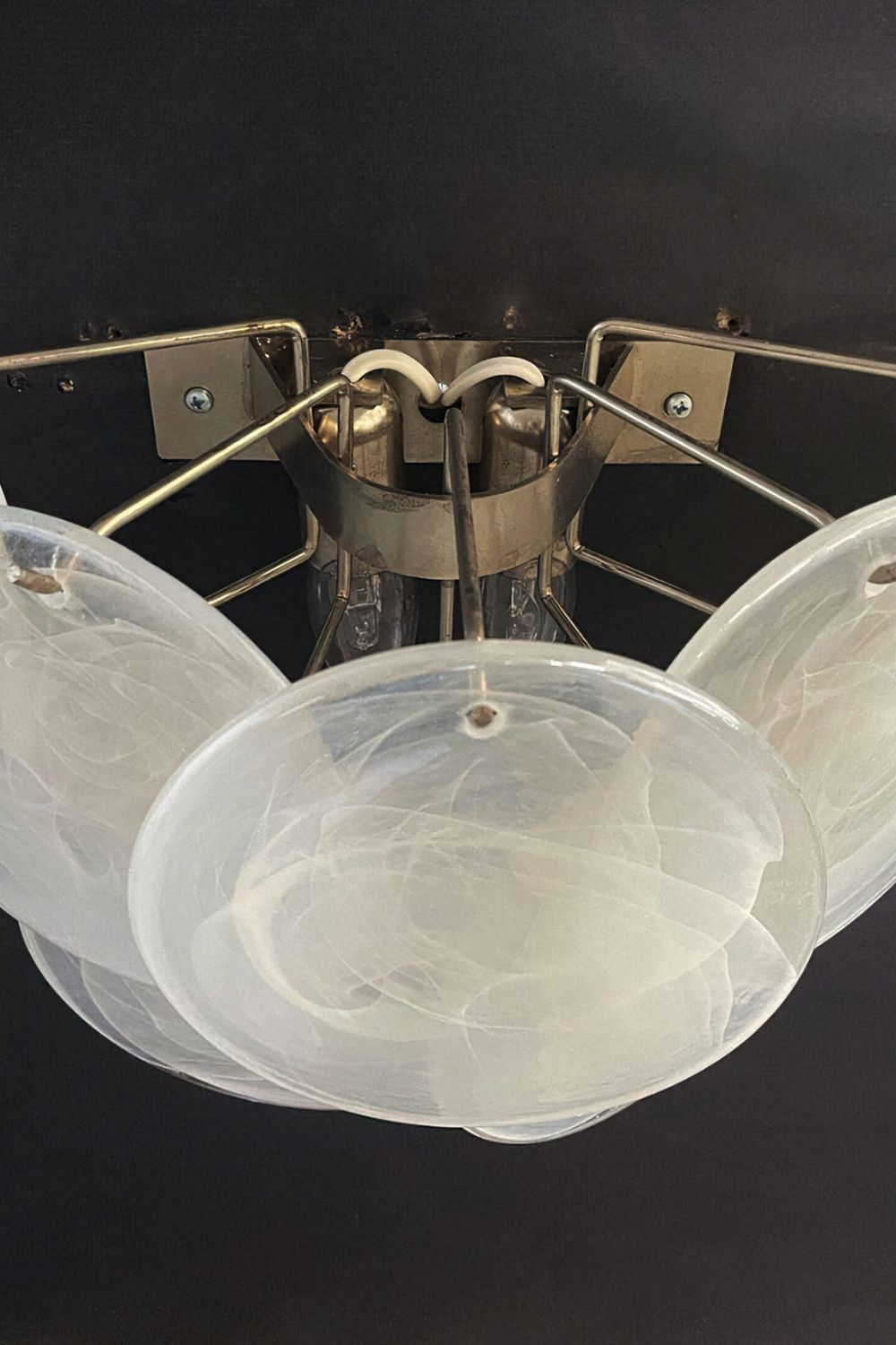 White Art Glass Discs Wall Lamp
