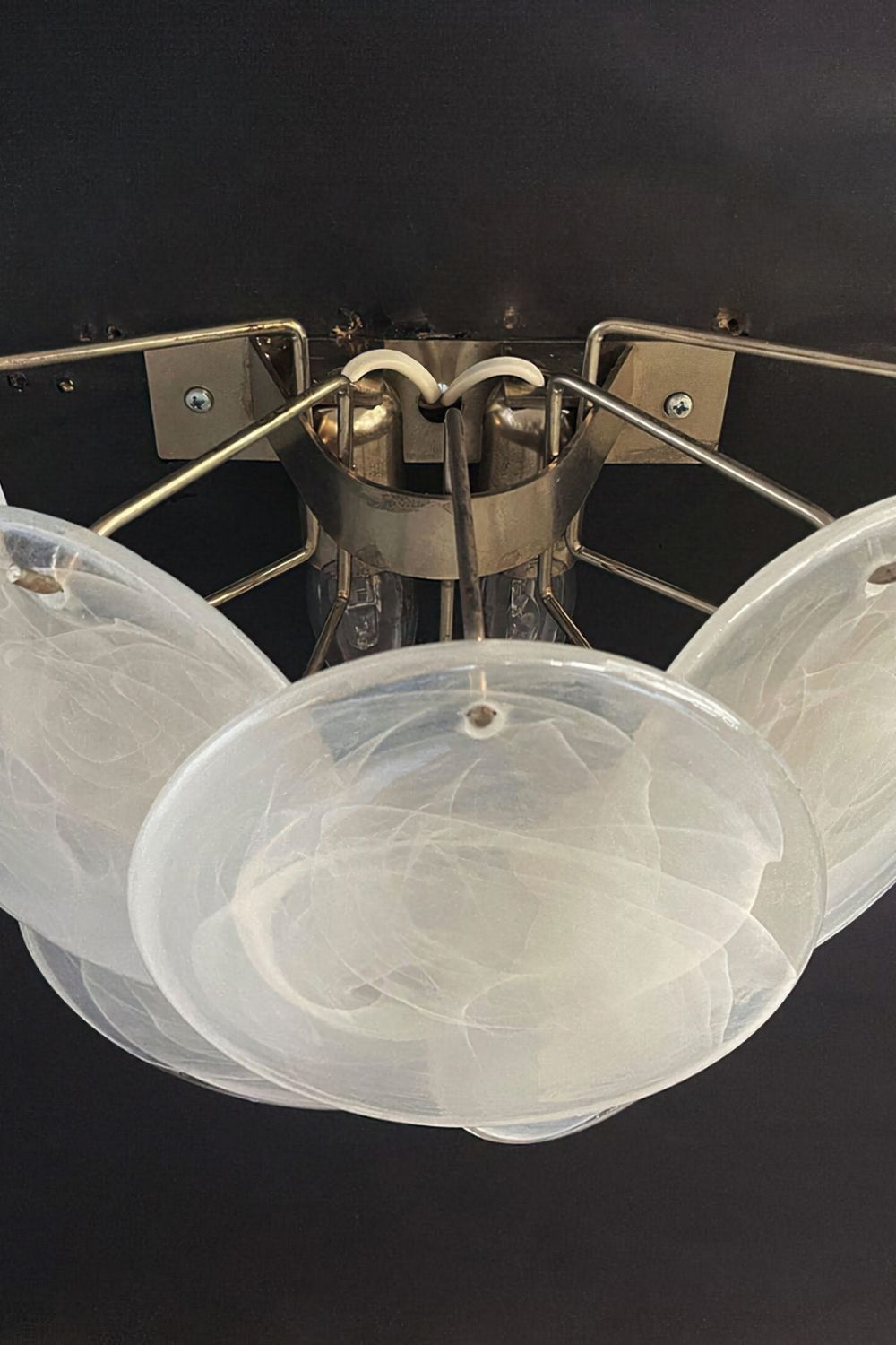White Art Glass Discs Wall Lamp